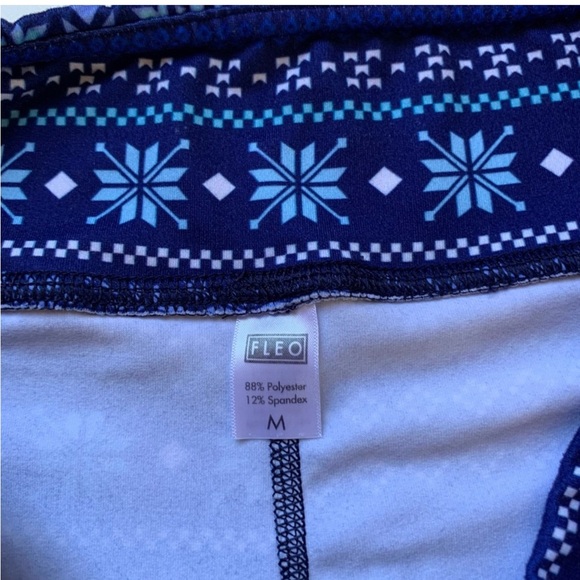 Fleo Snowflake Pattern Shorts Medium M - Picture 4 of 5